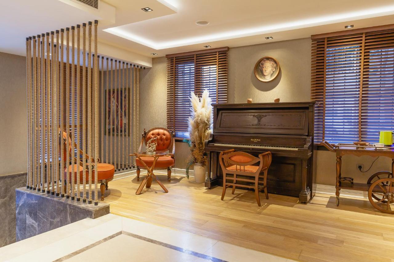 The Sacred Port Aparthotel Istanbul Exterior photo